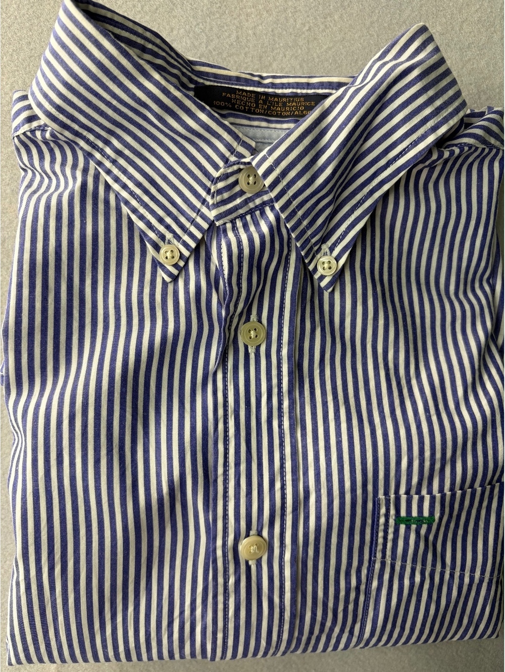 Tommy Hilfiger Golf Men's Medium Blue and White Striped Button-Down Shirt